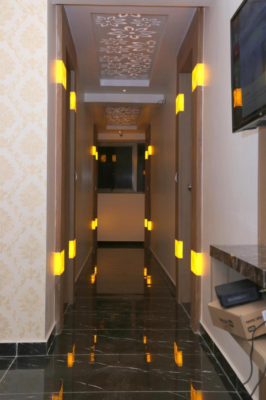 Hotel Royal King By Sky Stays Ahmadabad Zewnętrze zdjęcie